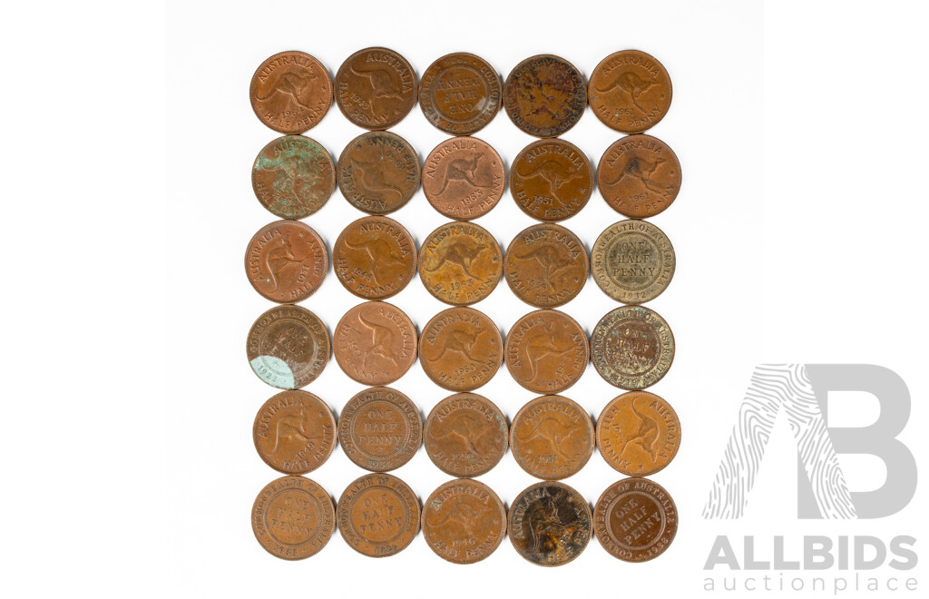 Thirty Australian Half Pennies, Examples Spanning 1919 to 1964