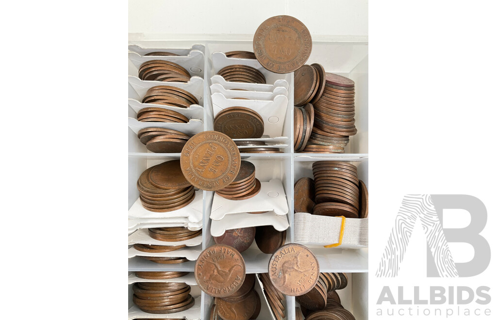 Collection of Australian Pennies and Half Pennies, Examples Spanning 1911 to 1964, Partially Sorted - Approximately 4.5 Kilograms