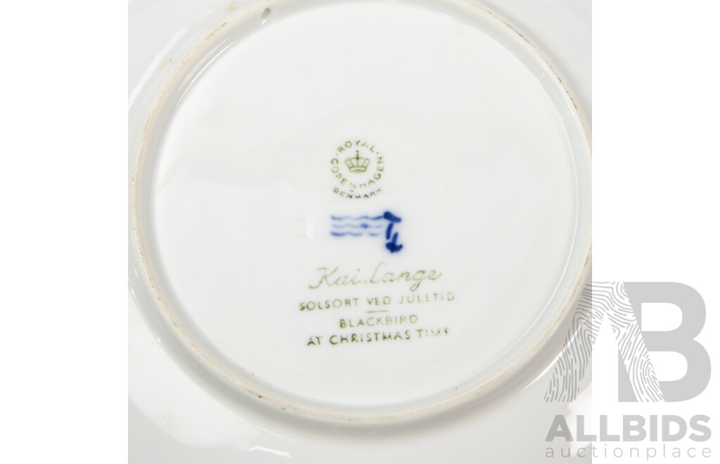 Collection of Eight Display Plates Including Royal Copenhagen 1966 Blackbird at Christmas, Franklin Mint Dolphins and Tiger, Bradford Exchange