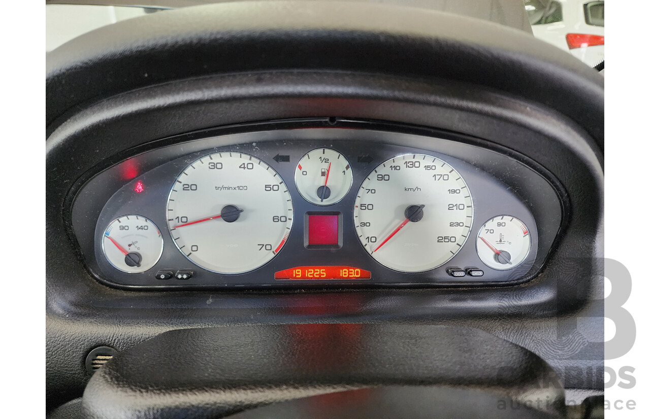 1/2005 Peugeot 607 4d Sedan Black 2.9L
