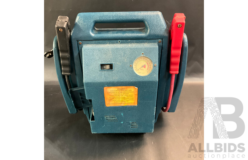 Performer 900Amp Jump Starter, Universal Front Car Seat Cover, Luxury Car Floor Mat (Model Not Specified), Car MP5 Player with Rear View Camera