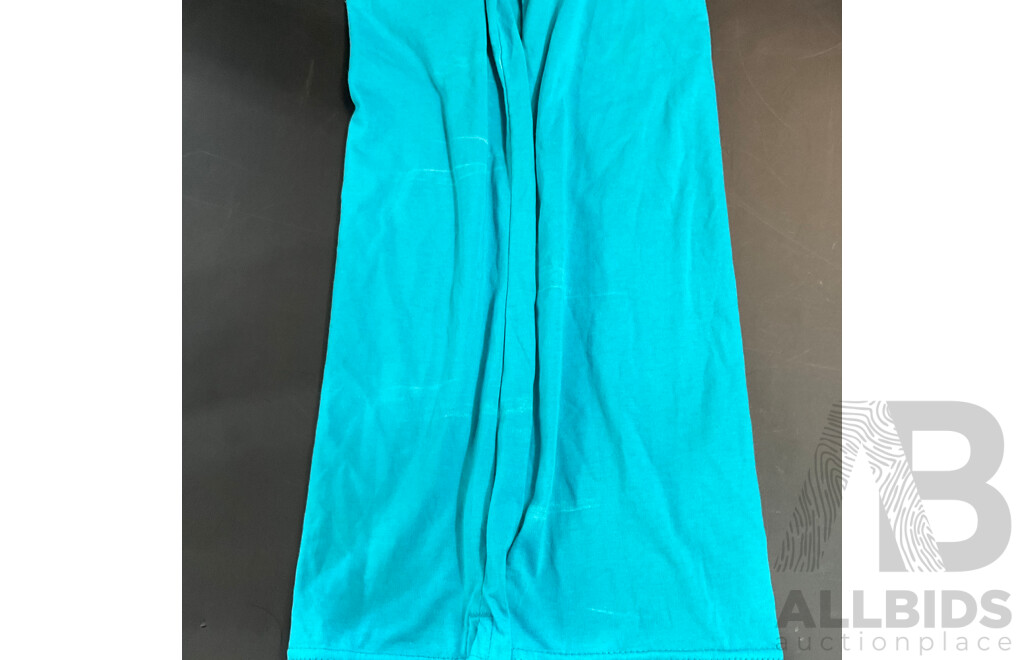 Assorted Men's Apparel Size XL/2XL