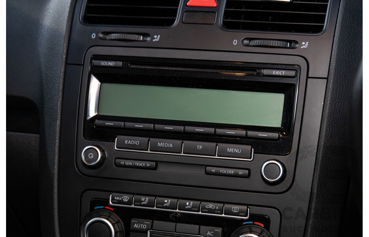 11/2009 Volkswagen Jetta 2.0 TDI 1KM MY08.5 4d Sedan Candy White Turbo Diesel 2.0L