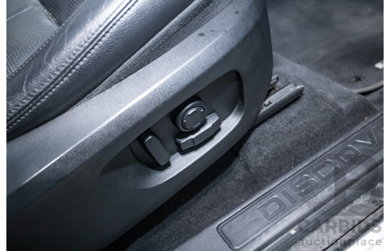 12/2015 Land Rover Discovery Sport SD4 HSE (AWD) LC 4D Wagon Indus Silver Turbo Diesel 2.2L - 7 Seater