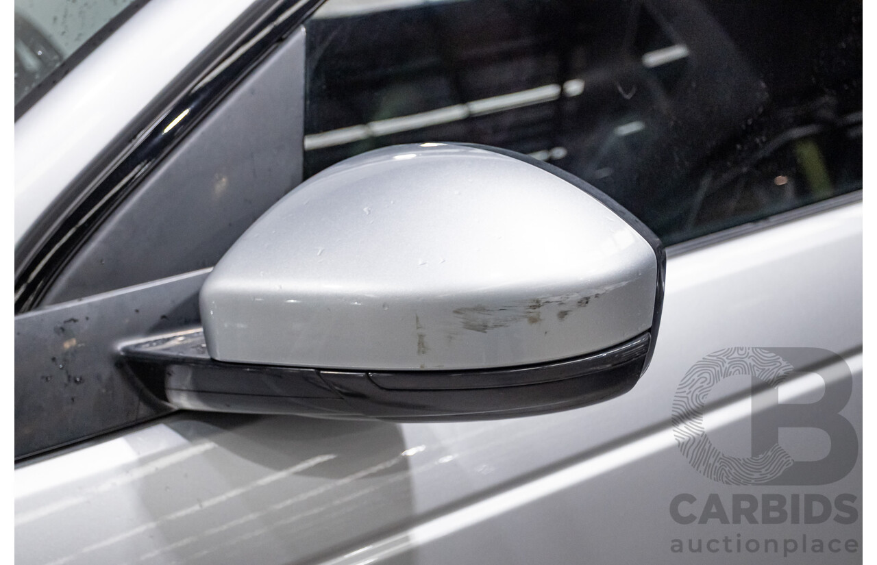 12/2015 Land Rover Discovery Sport SD4 HSE (AWD) LC 4D Wagon Indus Silver Turbo Diesel 2.2L - 7 Seater