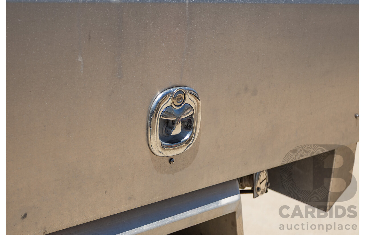 01/1981 Toyota Landcruiser 60 Series w 40 Series Cab (4x4) 2d Utility 302 EFI V8 5.0L - Heavily Modified & Engineered