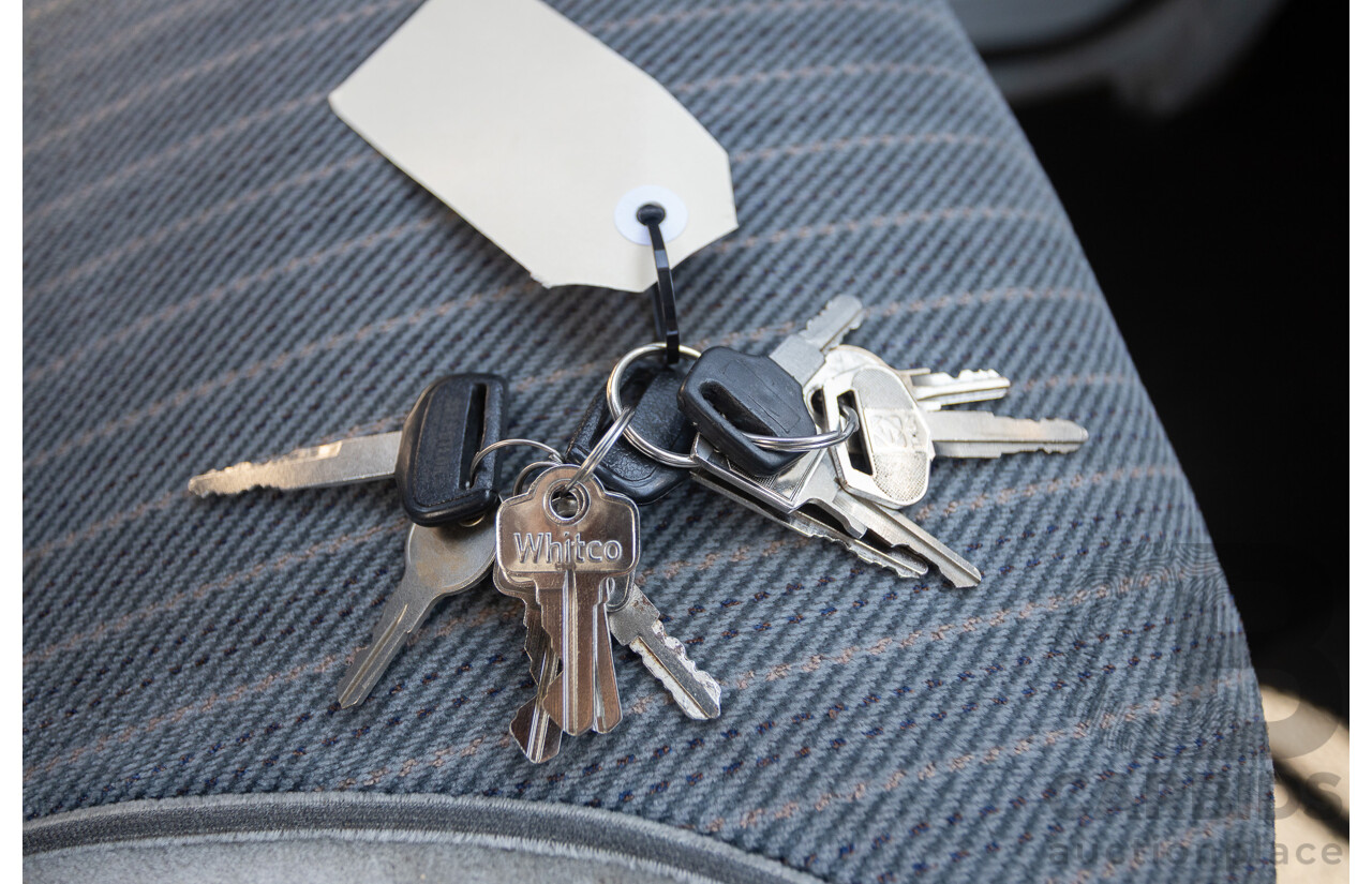 01/1981 Toyota Landcruiser 60 Series w 40 Series Cab (4x4) 2d Utility 302 EFI V8 5.0L - Heavily Modified & Engineered