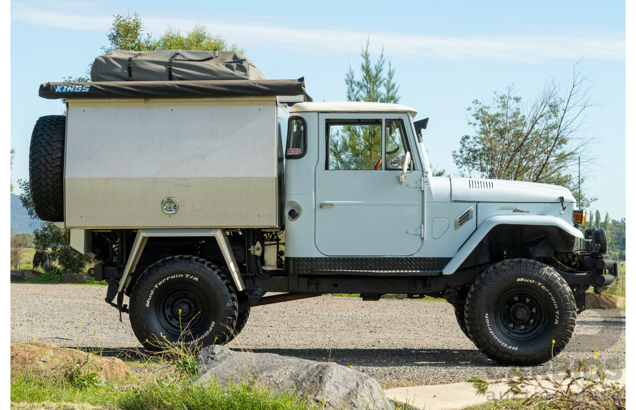 1/1981 Toyota Landcruiser 60 Series w 40 Series Cab (4x4) 2d Utility Light Blue 302 EFI V8 5.0L - Heavily Modified & Engineered