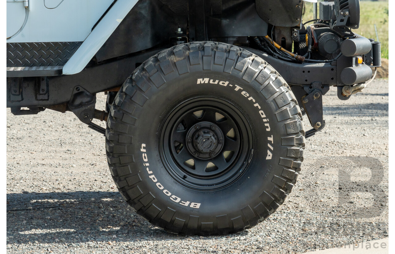 1/1981 Toyota Landcruiser 60 Series w 40 Series Cab (4x4) 2d Utility Light Blue 302 EFI V8 5.0L - Heavily Modified & Engineered