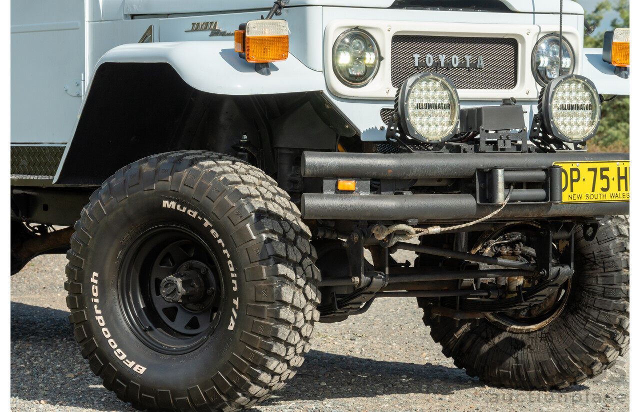 1/1981 Toyota Landcruiser 60 Series w 40 Series Cab (4x4) 2d Utility Light Blue 302 EFI V8 5.0L - Heavily Modified & Engineered