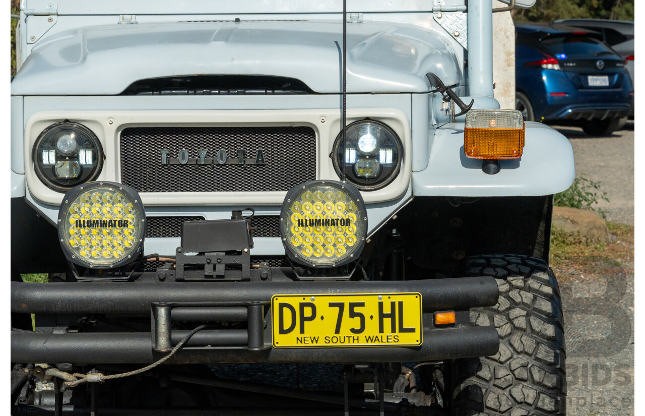 1/1981 Toyota Landcruiser 60 Series w 40 Series Cab (4x4) 2d Utility Light Blue 302 EFI V8 5.0L - Heavily Modified & Engineered