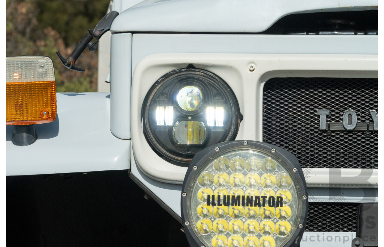 1/1981 Toyota Landcruiser 60 Series w 40 Series Cab (4x4) 2d Utility Light Blue 302 EFI V8 5.0L - Heavily Modified & Engineered