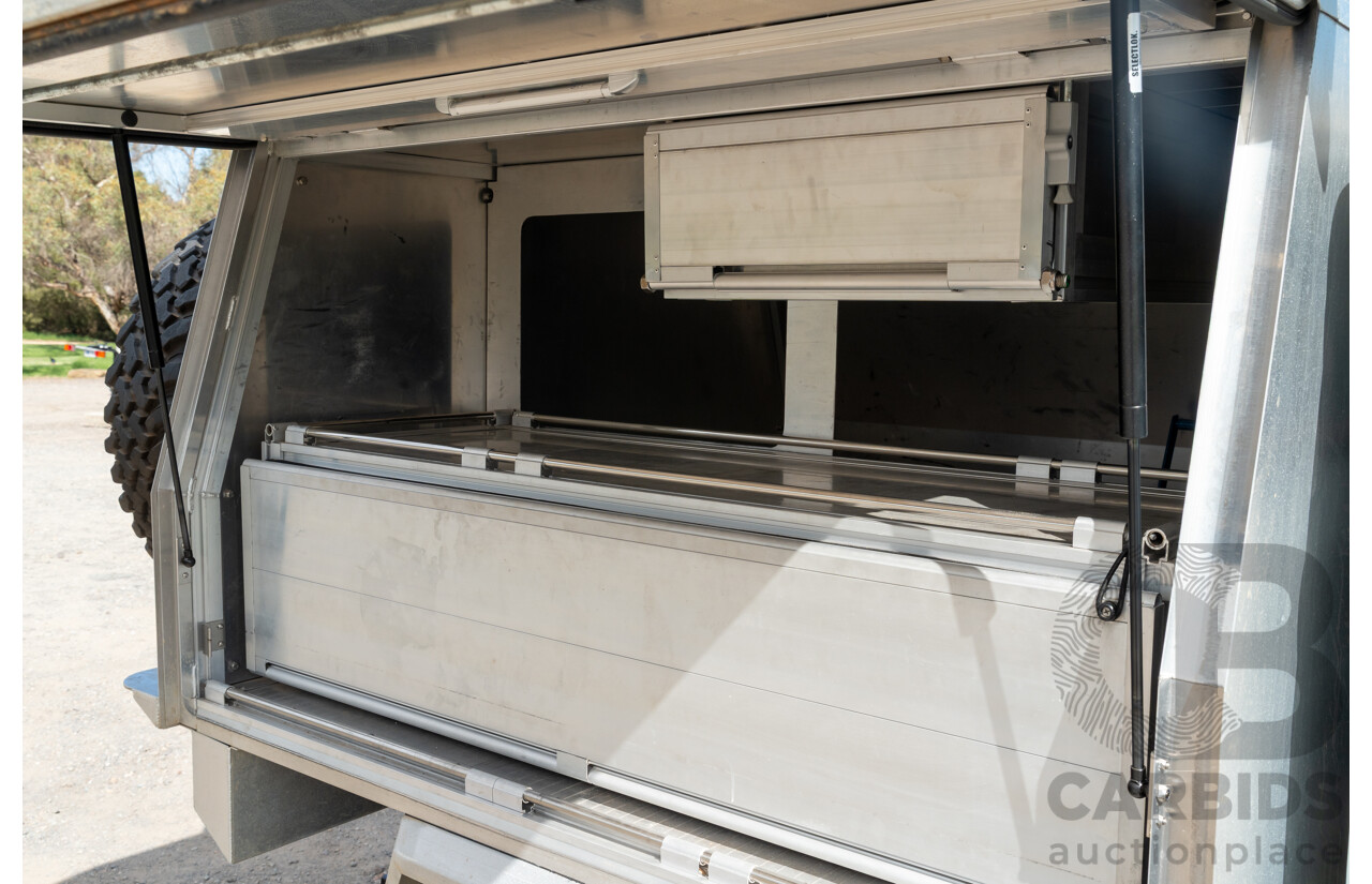 1/1981 Toyota Landcruiser 60 Series w 40 Series Cab (4x4) 2d Utility Light Blue 302 EFI V8 5.0L - Heavily Modified & Engineered