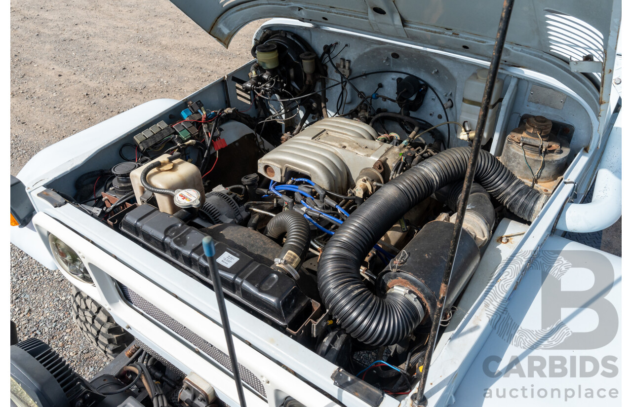 1/1981 Toyota Landcruiser 60 Series w 40 Series Cab (4x4) 2d Utility Light Blue 302 EFI V8 5.0L - Heavily Modified & Engineered