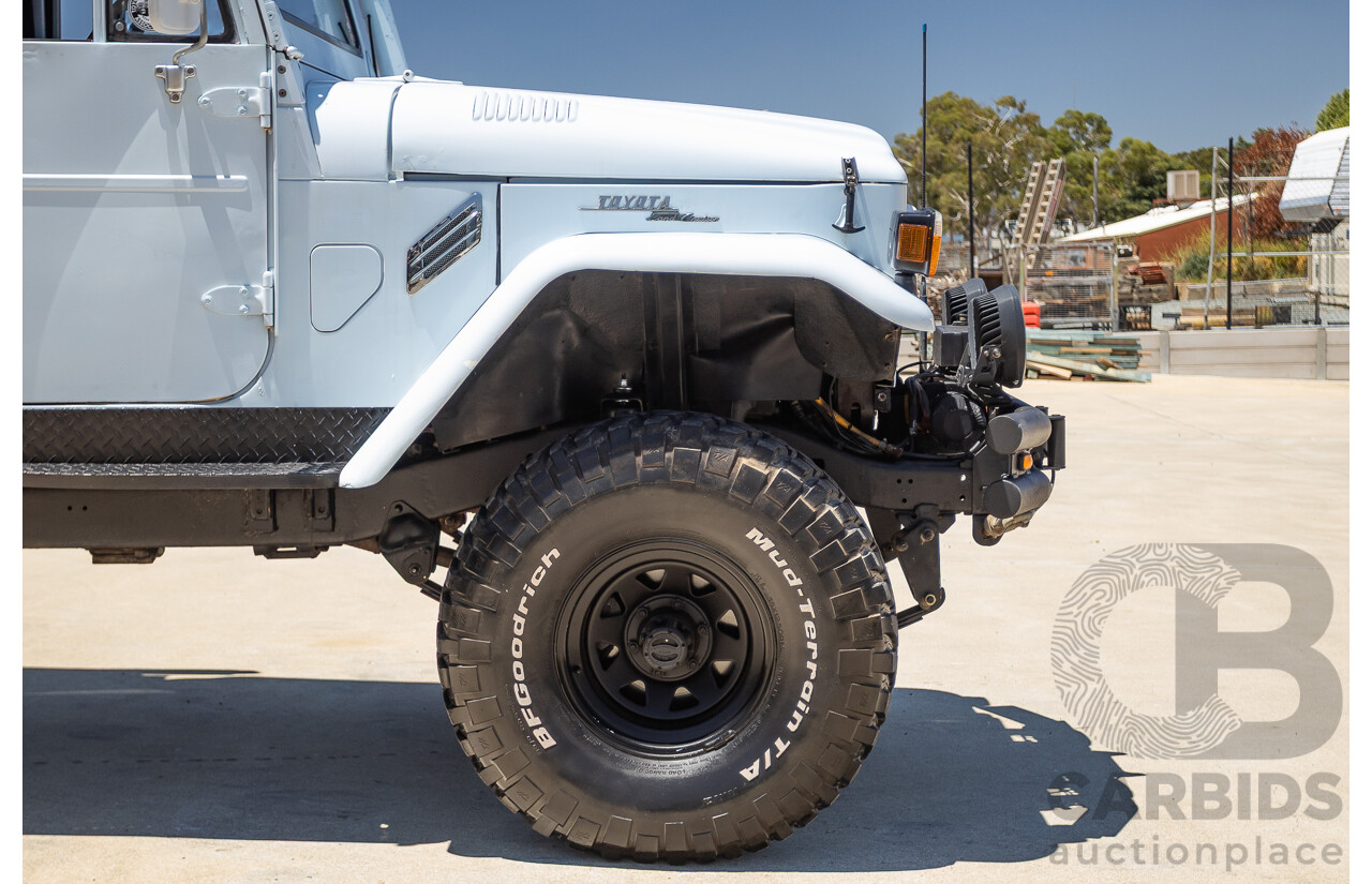 01/1981 Toyota Landcruiser 60 Series w 40 Series Cab (4x4) 2d Utility 302 EFI V8 5.0L - Heavily Modified & Engineered