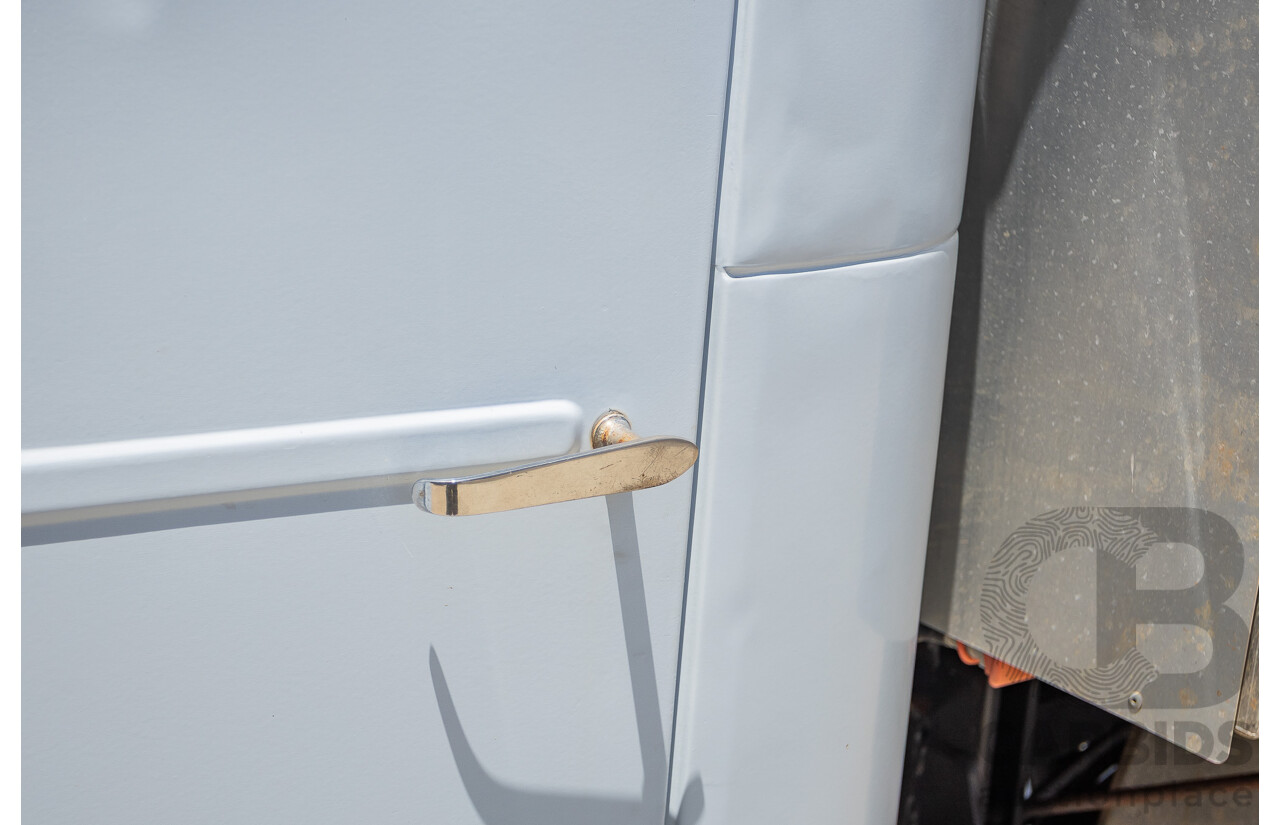 01/1981 Toyota Landcruiser 60 Series w 40 Series Cab (4x4) 2d Utility 302 EFI V8 5.0L - Heavily Modified & Engineered