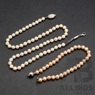 Freshwater Pearl Necklace and Bracelet Set - Lot of 2