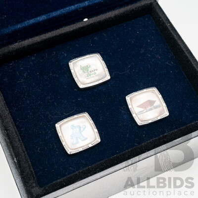 Set of 3 Silver Ag999 Commemorative Badges Issued by the 2010 Shanghai World Fair
