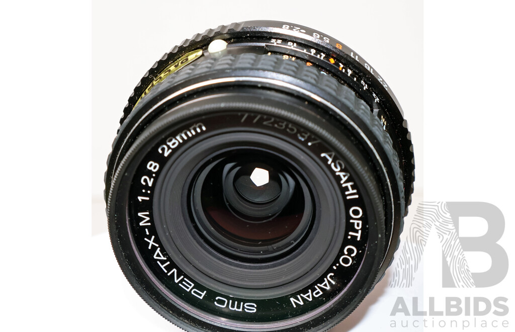 Pentax ME Super 35mm SLR Camera Kit with SMC Pentax-M Lenses, Flashes & Carry Bag