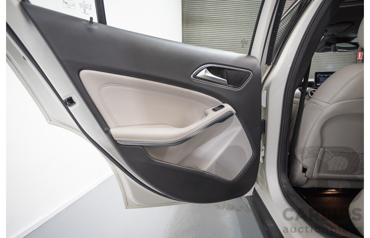 8/2016 Mercedes-Benz GLA 180 X156 MY16 4D Wagon Calcite White Turbo 1.6L