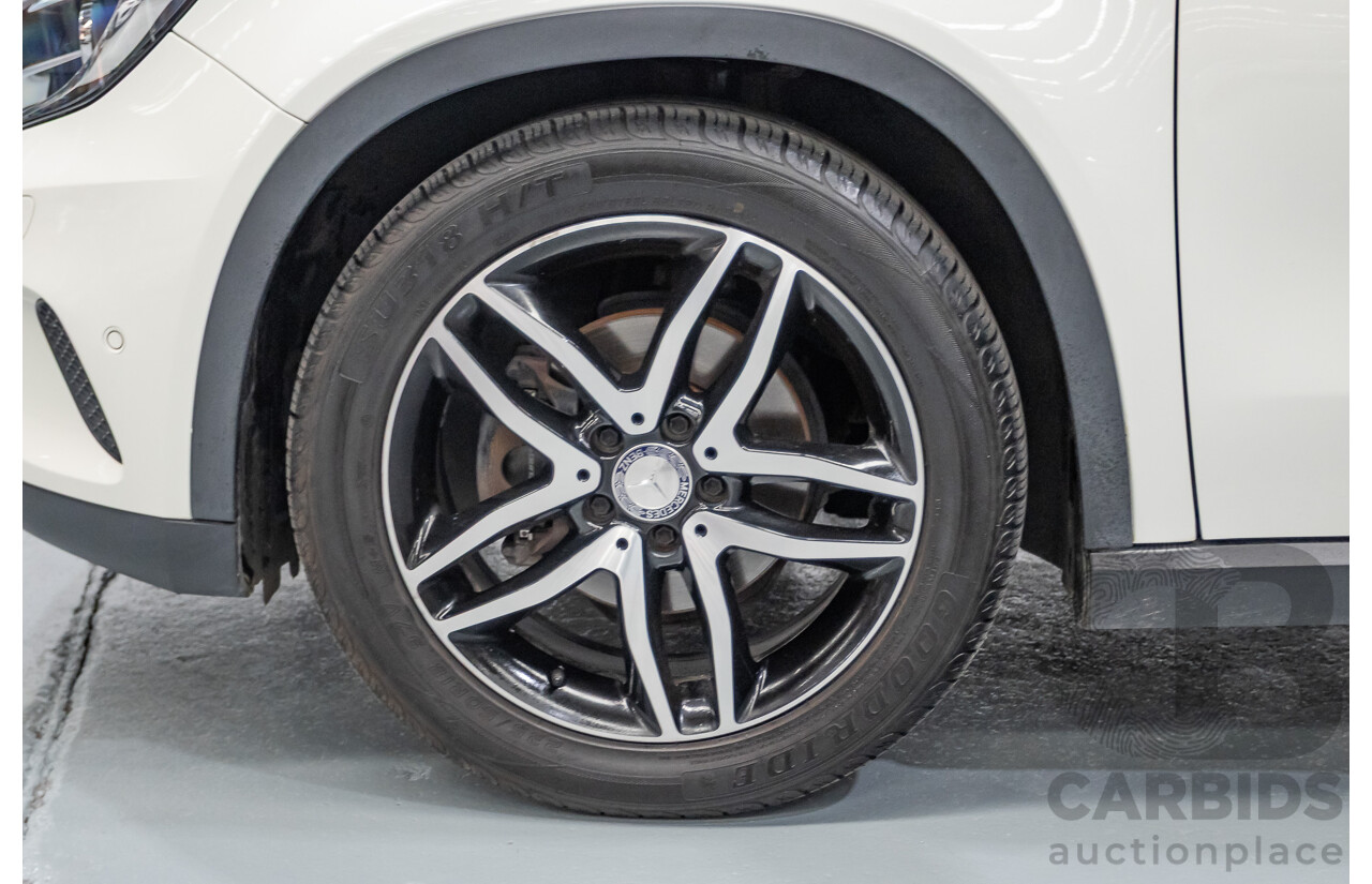 8/2016 Mercedes-Benz GLA 180 X156 MY16 4D Wagon Calcite White Turbo 1.6L