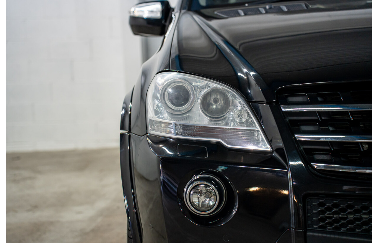 11/2008 Mercedes-Benz ML 63 AMG (4x4) W164 MY09 4d Wagon Obsidian Black Metalllic V8 6.2L