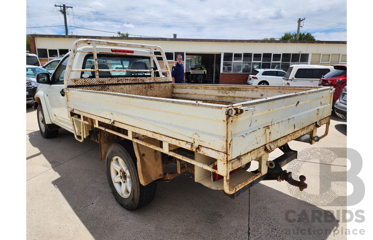 12/2009 Holden Colorado LX (4x4) RC MY09 C/Chas White 3.0L