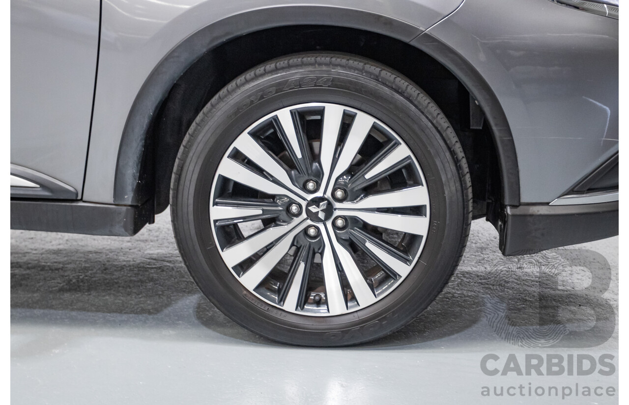 04/2020 Mitsubishi Outlander LS ZL MY20 4D Wagon Grey 2.4L - 7 Seats