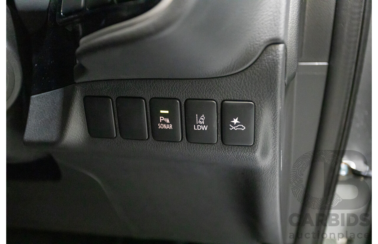 04/2020 Mitsubishi Outlander LS ZL MY20 4D Wagon Grey 2.4L - 7 Seats