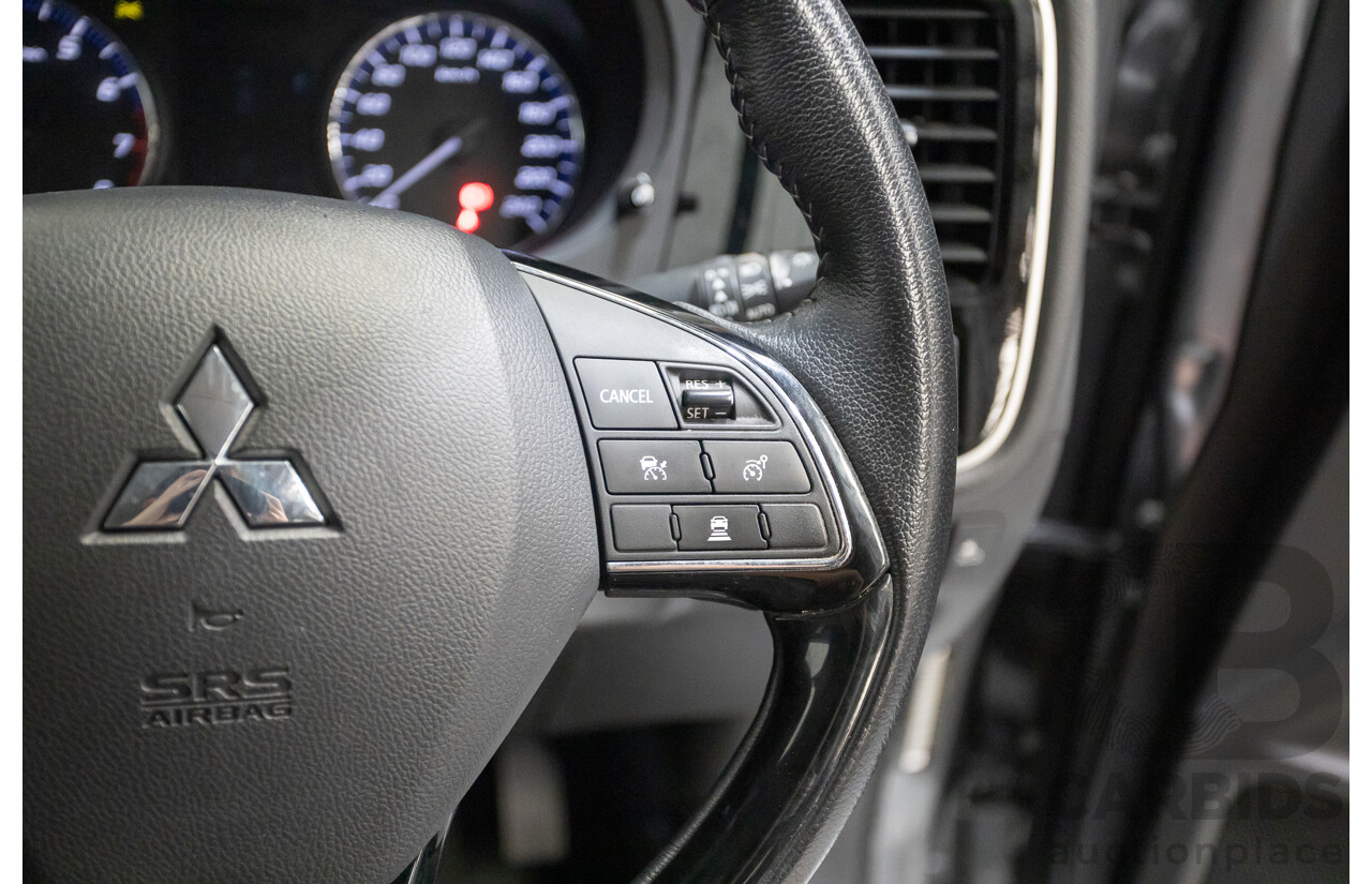 04/2020 Mitsubishi Outlander LS ZL MY20 4D Wagon Grey 2.4L - 7 Seats