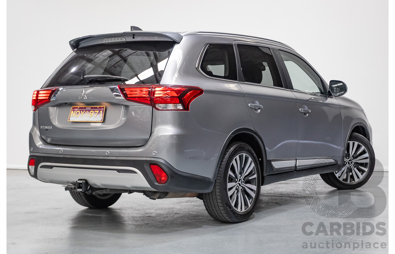 04/2020 Mitsubishi Outlander LS ZL MY20 4D Wagon Grey 2.4L - 7 Seats