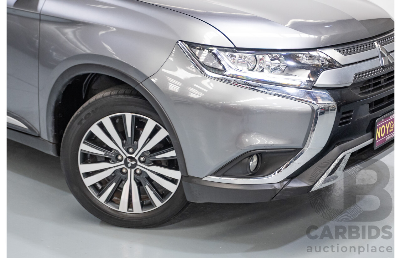 04/2020 Mitsubishi Outlander LS ZL MY20 4D Wagon Grey 2.4L - 7 Seats