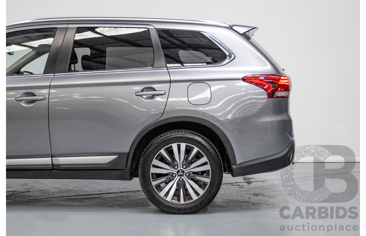 04/2020 Mitsubishi Outlander LS ZL MY20 4D Wagon Grey 2.4L - 7 Seats