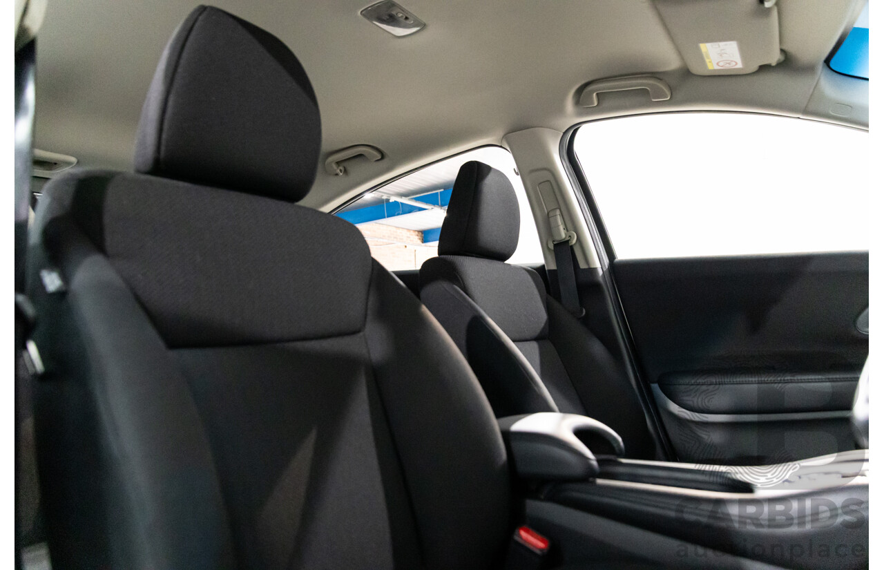 3/2015 Honda Hr-V VTi  4d Wagon Platinum White Pearl 1.8L