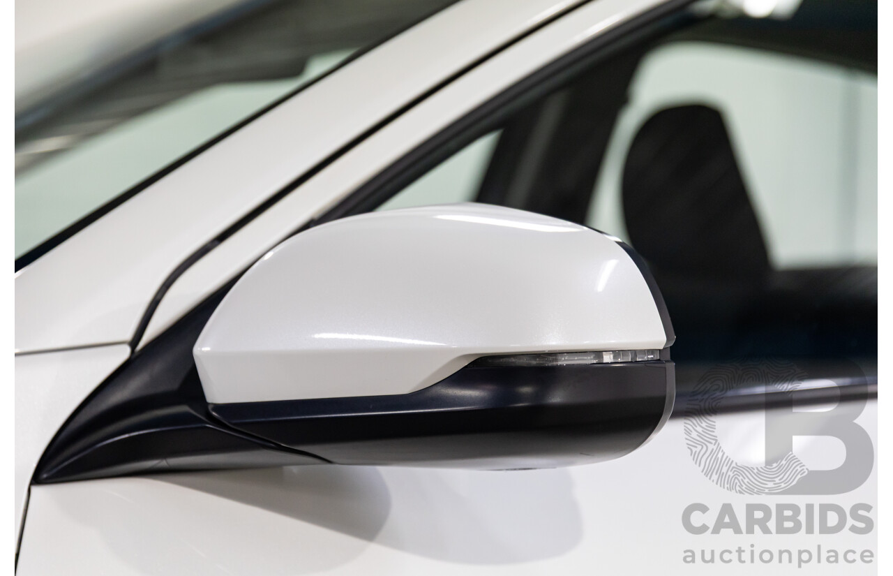 3/2015 Honda Hr-V VTi  4d Wagon Platinum White Pearl 1.8L