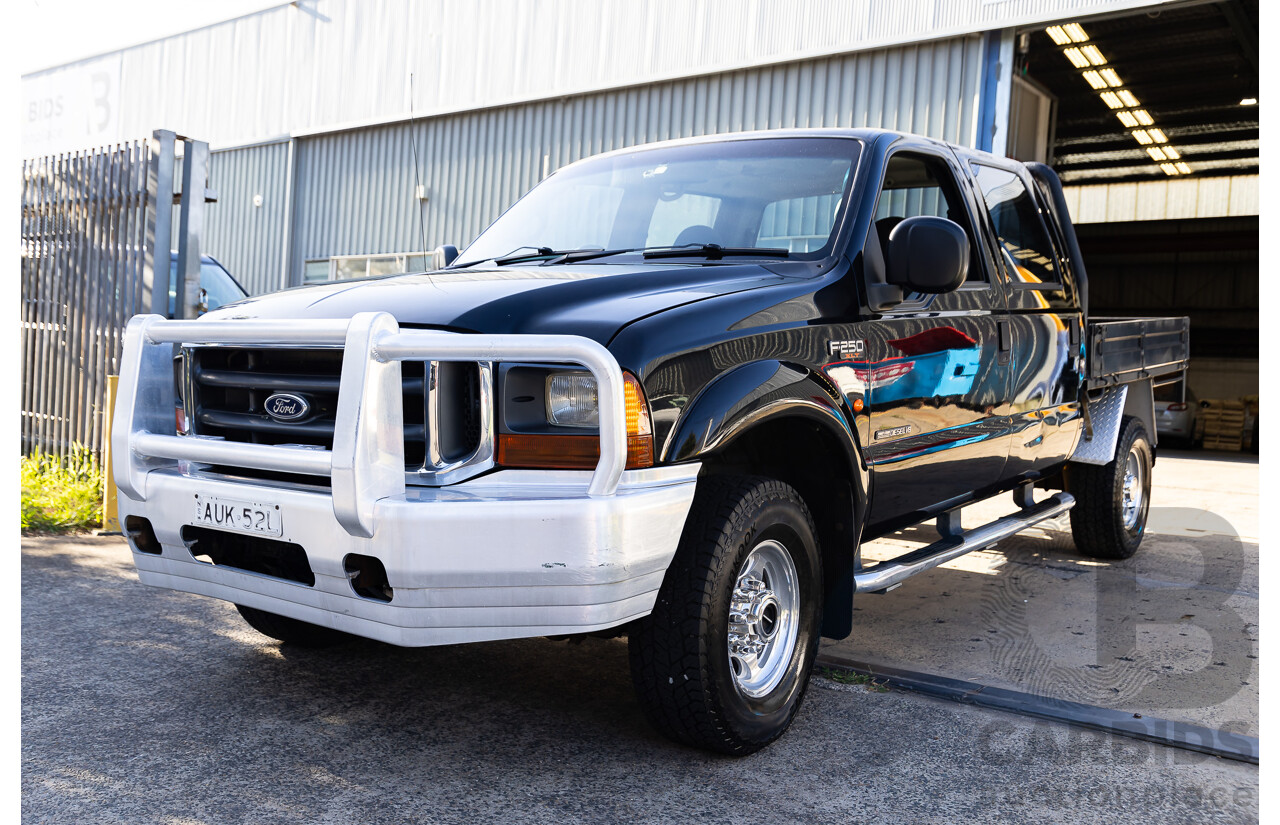 7/2005 Ford F250 XLT (4x4) RN Crew Cab P/Up Ebony Black Turbo Diesel Powerstroke V8 7.3L
