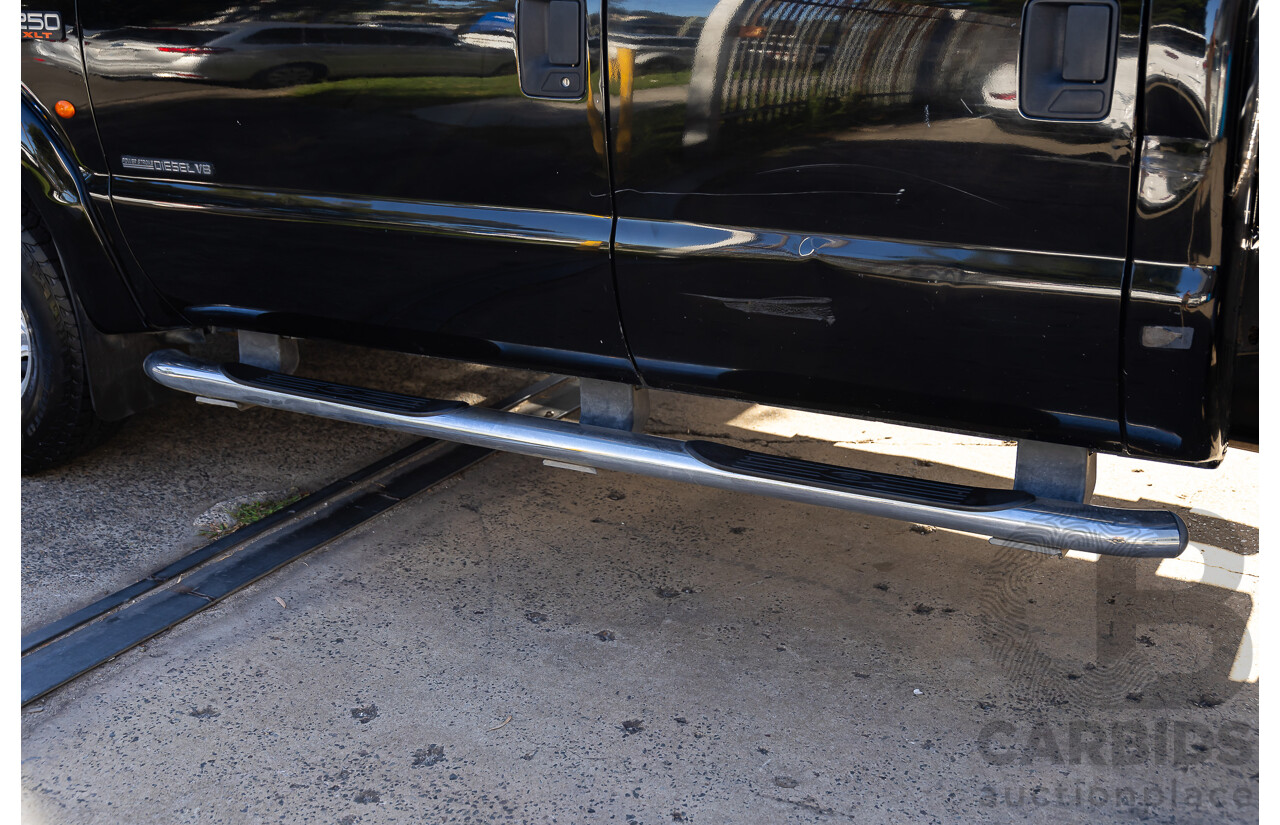 7/2005 Ford F250 XLT (4x4) RN Crew Cab P/Up Ebony Black Turbo Diesel Powerstroke V8 7.3L