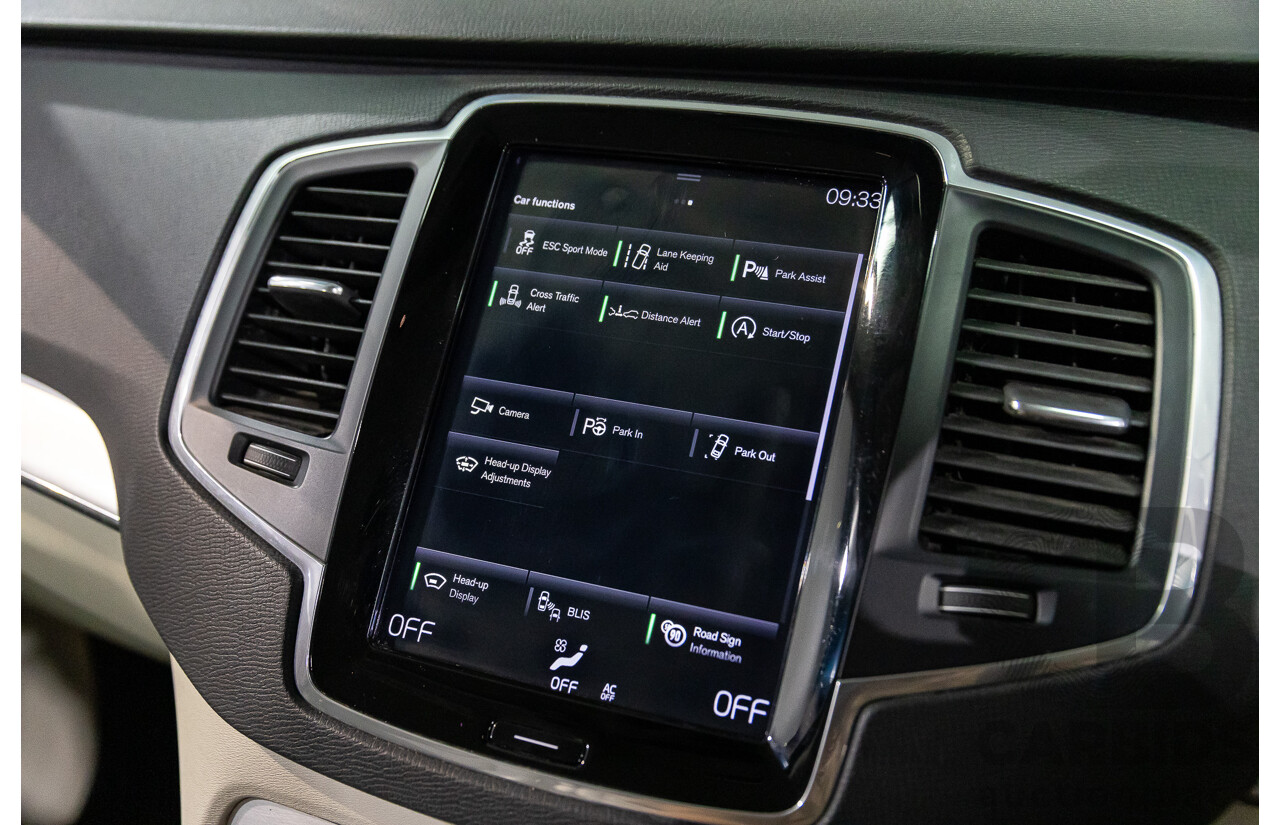 07/2019 Volvo XC90 D5 Momentum (AWD) 256 MY20 4d Wagon Magic Blue Metallic Turbo Diesel 2.0L