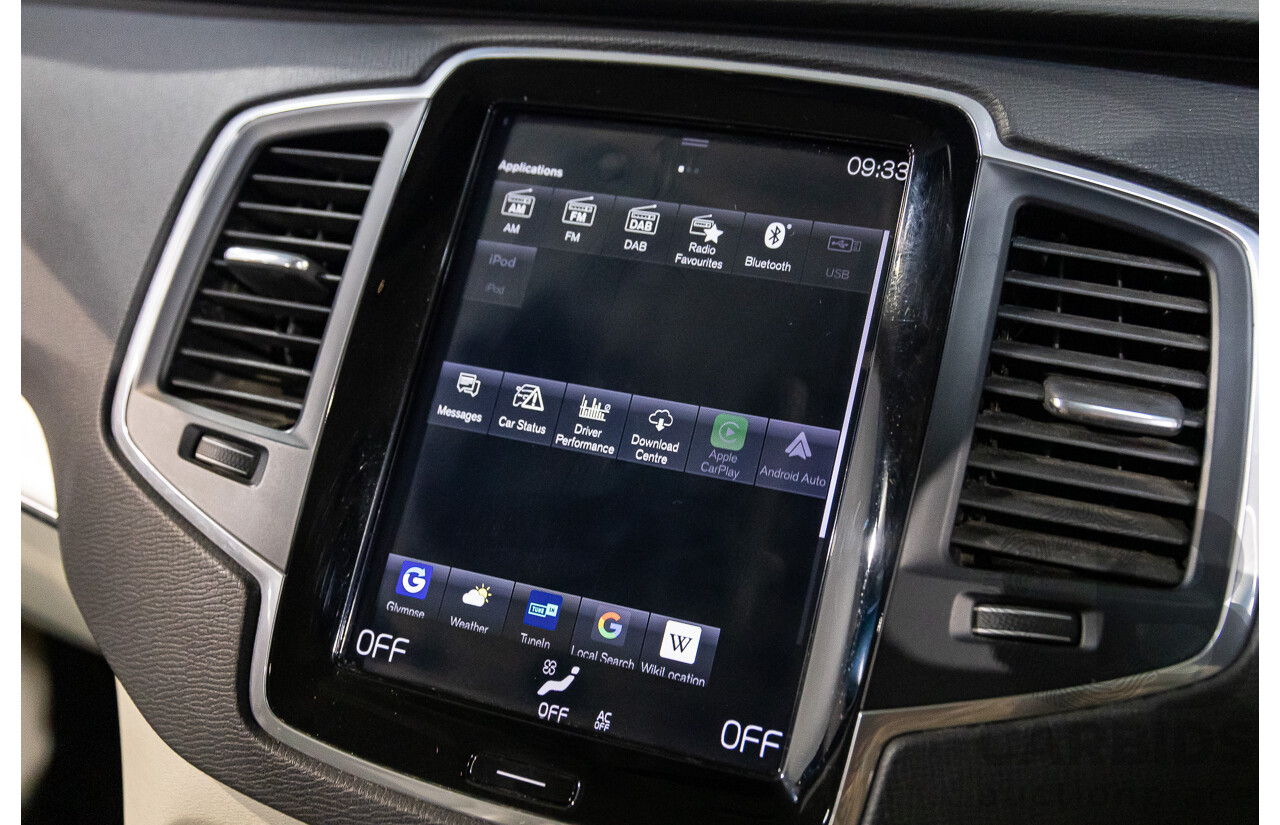 07/2019 Volvo XC90 D5 Momentum (AWD) 256 MY20 4d Wagon Magic Blue Metallic Turbo Diesel 2.0L