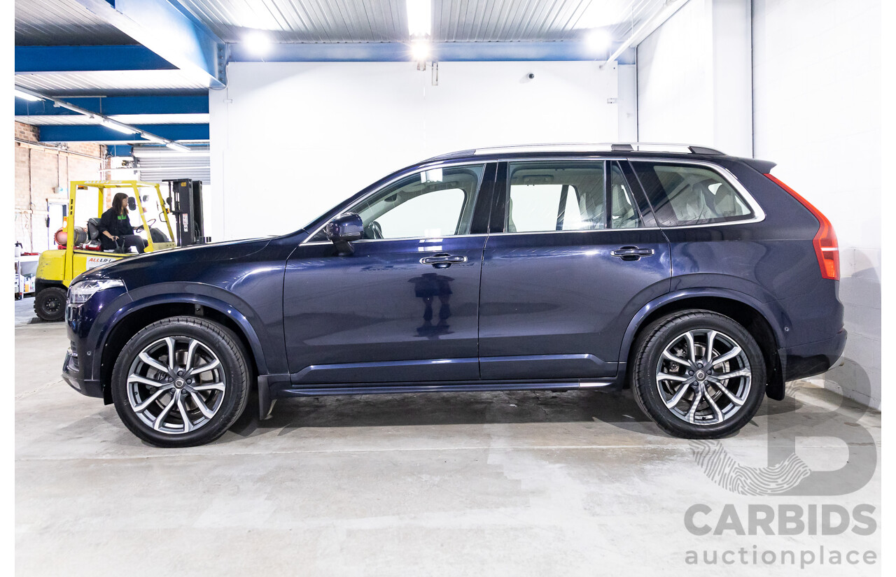 07/2019 Volvo XC90 D5 Momentum (AWD) 256 MY20 4d Wagon Magic Blue Metallic Turbo Diesel 2.0L