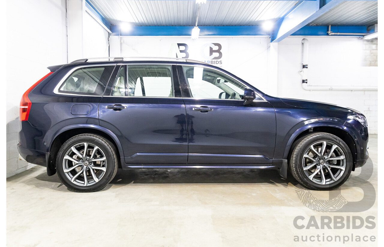 07/2019 Volvo XC90 D5 Momentum (AWD) 256 MY20 4d Wagon Magic Blue Metallic Turbo Diesel 2.0L