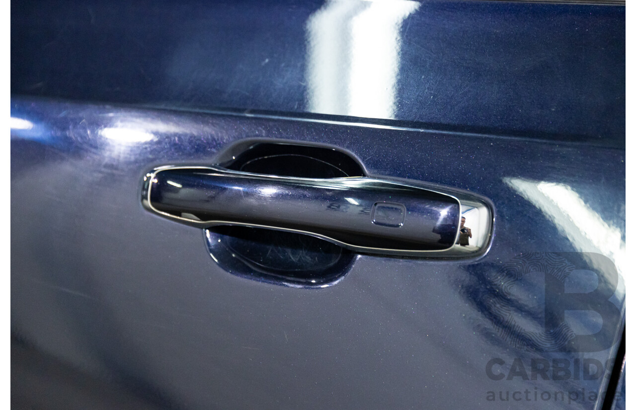 07/2019 Volvo XC90 D5 Momentum (AWD) 256 MY20 4d Wagon Magic Blue Metallic Turbo Diesel 2.0L