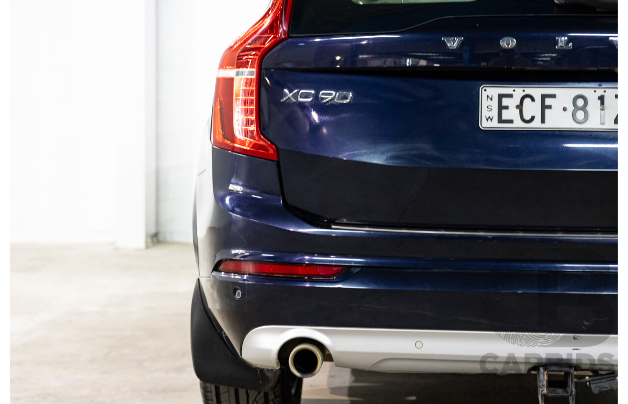 07/2019 Volvo XC90 D5 Momentum (AWD) 256 MY20 4d Wagon Magic Blue Metallic Turbo Diesel 2.0L