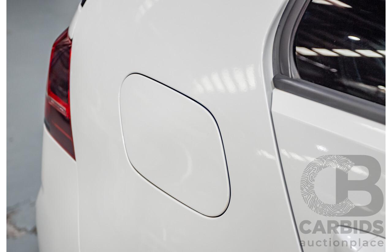 1/2018 Volkswagen Golf R Wolfsburg Edition (AWD) AU MY7.5 5D Hatchback Oryx White Pearl Turbo 2.0L