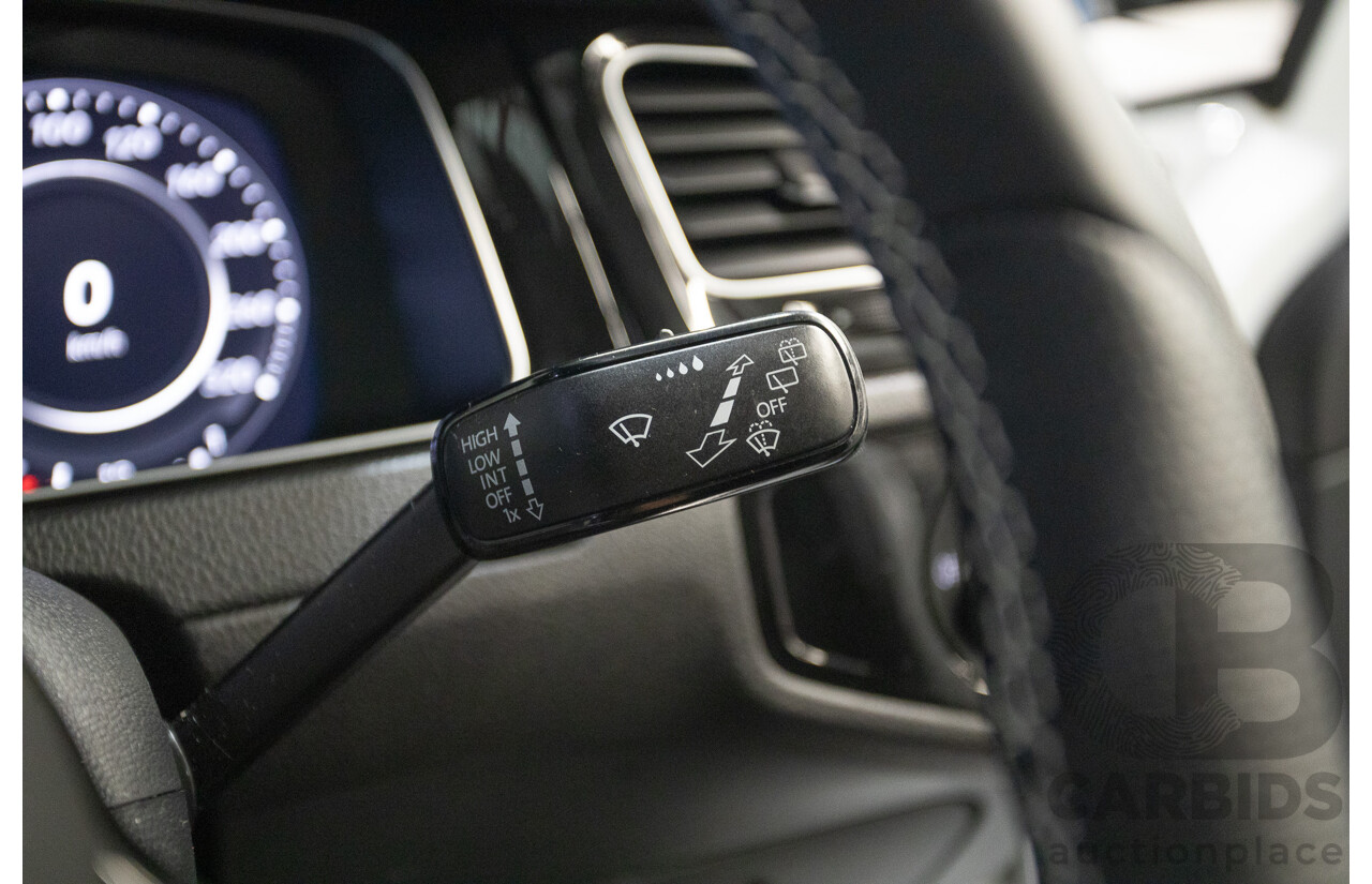 1/2018 Volkswagen Golf R Wolfsburg Edition (AWD) AU MY7.5 5D Hatchback Oryx White Pearl Turbo 2.0L