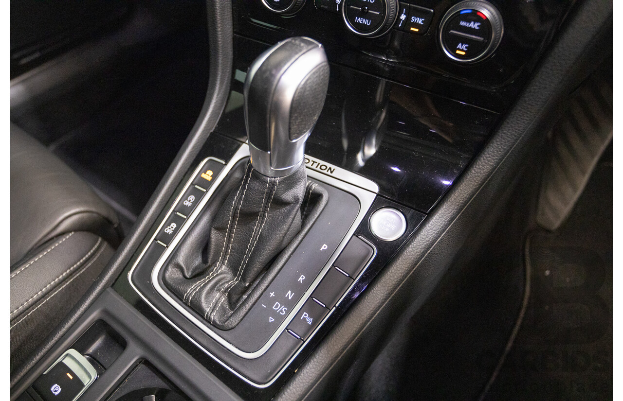 1/2018 Volkswagen Golf R Wolfsburg Edition (AWD) AU MY7.5 5D Hatchback Oryx White Pearl Turbo 2.0L