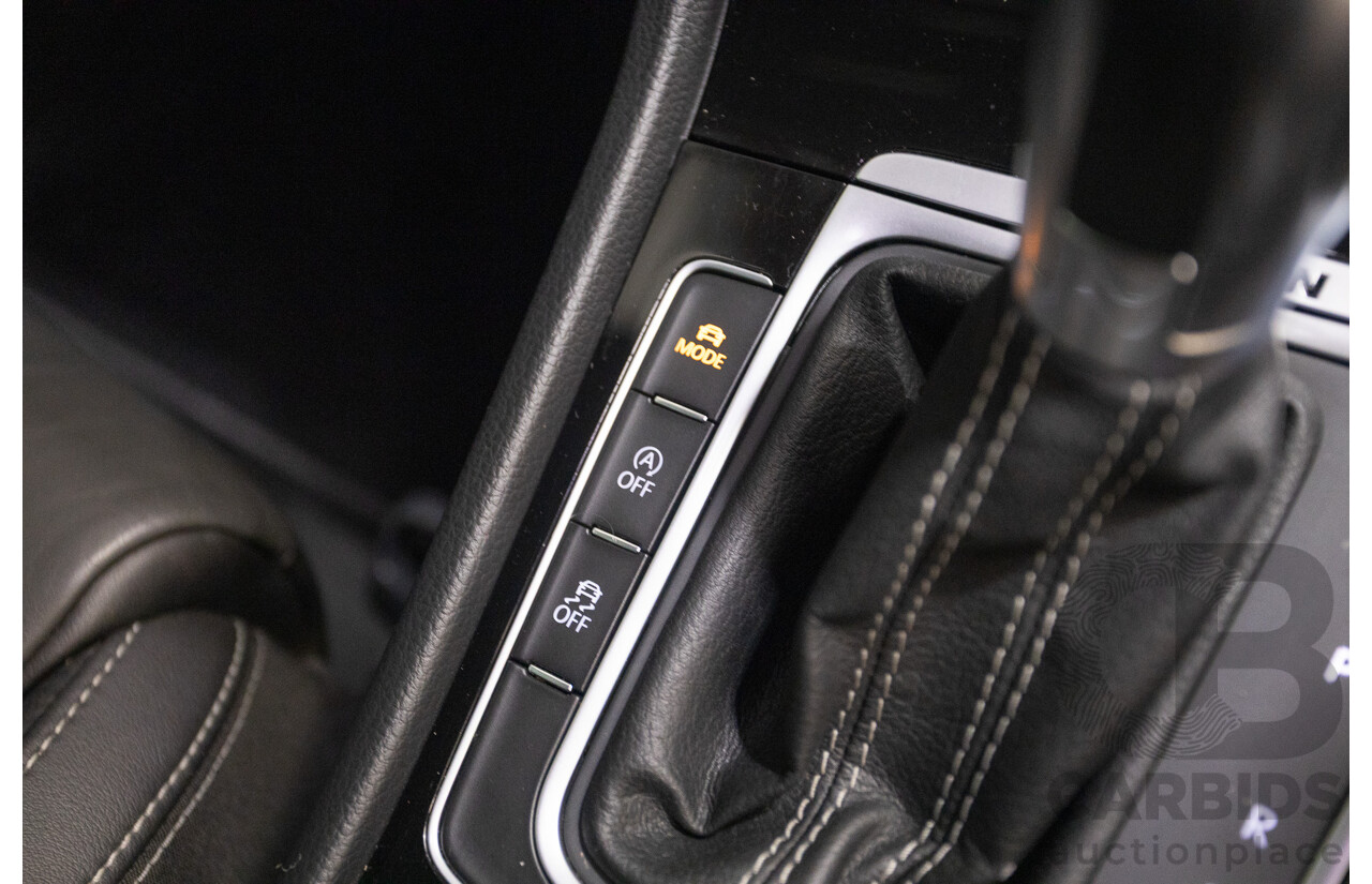 1/2018 Volkswagen Golf R Wolfsburg Edition (AWD) AU MY7.5 5D Hatchback Oryx White Pearl Turbo 2.0L