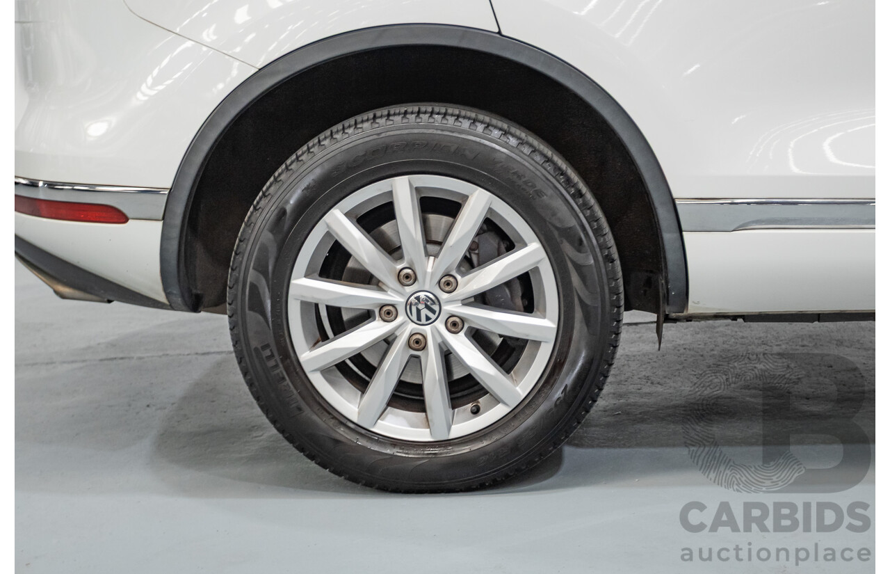 1/2015 Volkswagen Touareg V6 TDI (AWD) 7P MY15 4D Wagon Pure White Turbo Diesel 3.0L