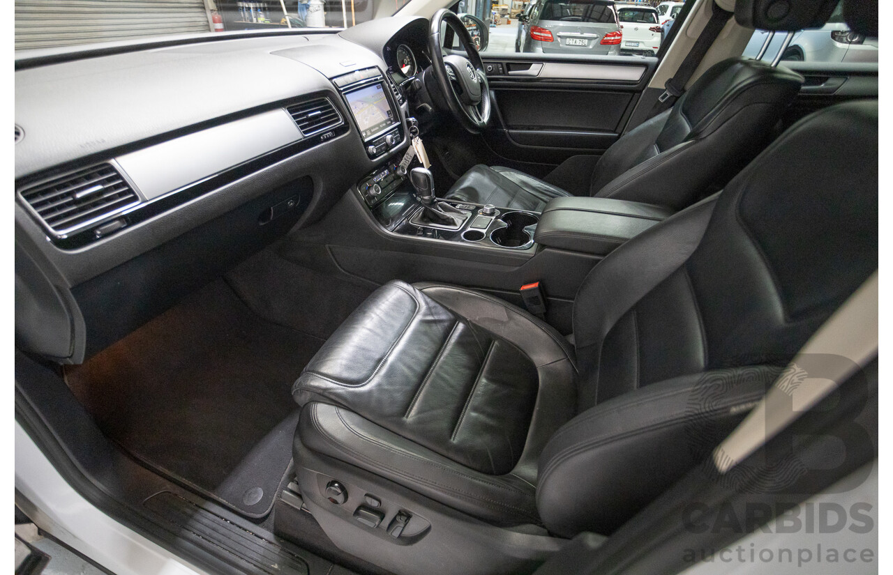 1/2015 Volkswagen Touareg V6 TDI (AWD) 7P MY15 4D Wagon Pure White Turbo Diesel 3.0L