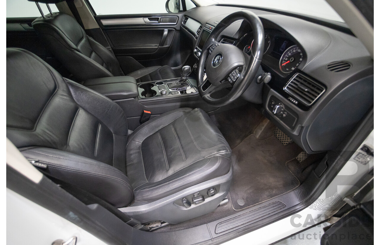 1/2015 Volkswagen Touareg V6 TDI (AWD) 7P MY15 4D Wagon Pure White Turbo Diesel 3.0L